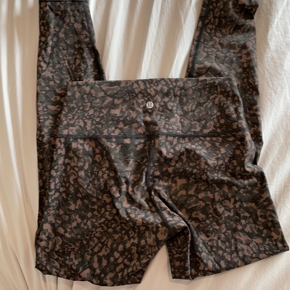 Lululemon leggings - Picture 2 of 3